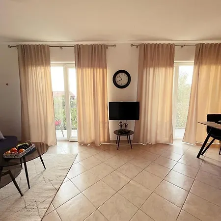 דירה Milas מאלינסקה